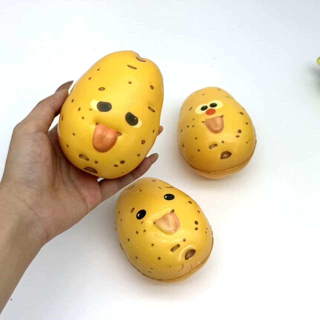 Cute Simulation Potato Strawbe - Novelty Gifts 评论和价格
