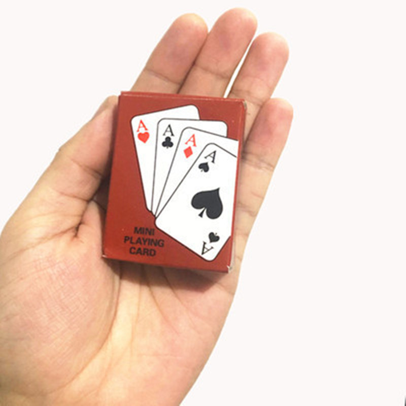 1 Set Mini Poker Playing Cards - Prank Toys 评论和价格
